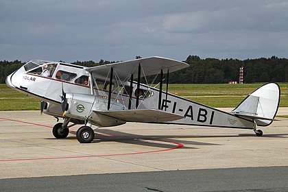 ei-abi-aer-lingus-aer-lingus-charitable-foundation-de-havilland-dh-84-dragon-2_PlanespottersNe...jpg