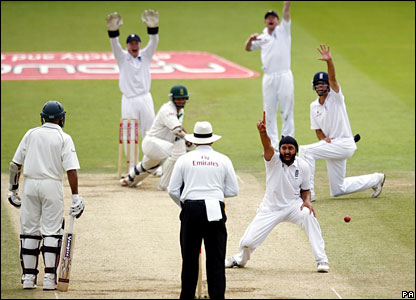 _44831423_panesar_appeal_pa416.jpg